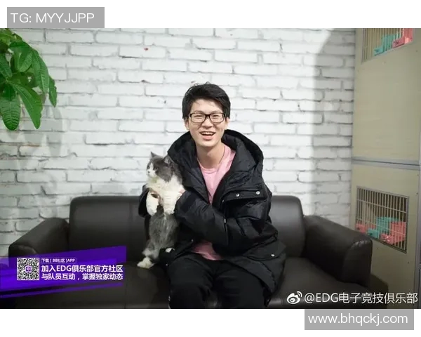 刘芳独家分享CSGO游戏技巧与心得体会助你提升竞技水平