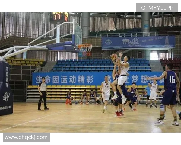 上海篮球队的奋斗历程与荣耀追寻:一段不屈不挠的篮球纪实之旅 上海篮球队的奋斗历程与荣耀追寻:一段不屈不挠的篮球纪实之旅