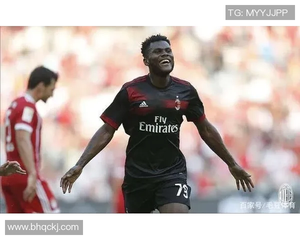 成都网球队实力引发热议球迷对其表现褒贬不一