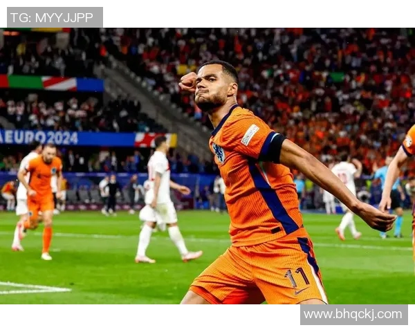 加克波的崛起之路:从默默无闻到足坛新星的奋斗历程 加克波的崛起之路:从默默无闻到足坛新星的奋斗历程