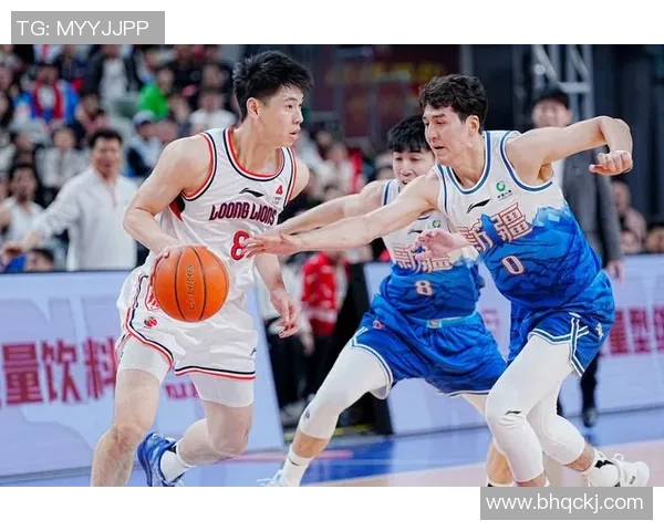 张镇麟的篮球之路：从青涩少年到CBA明星的奋斗历程与成长故事