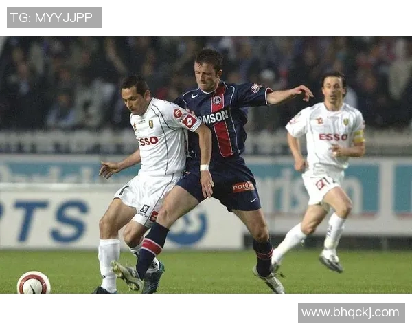 提华纳与桑托斯的激烈对决揭示了球队实力与战术的较量