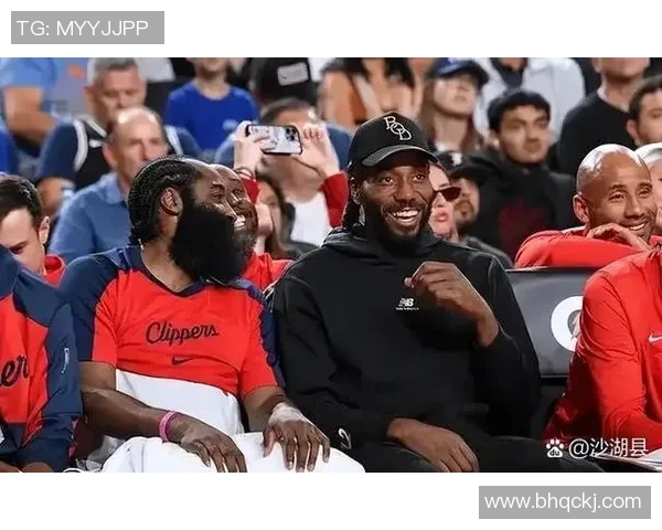 快船与爵士激战抢七赛场回顾与精彩瞬间分析 快船与爵士激战抢七赛场回顾与精彩瞬间分析