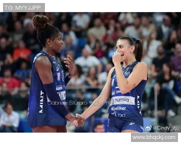 米兰对阵诺瓦拉精彩直播全程回顾与赛后分析